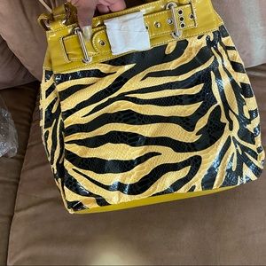 Animal print yellow bag